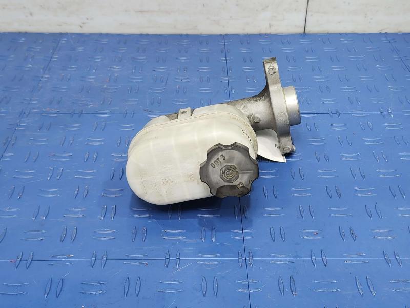 2015 Chevrolet Tahoe Master Cylinder