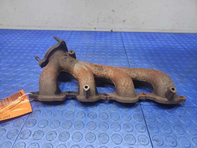 2016 Chevrolet Silverado 1500 Exhaust Manifold