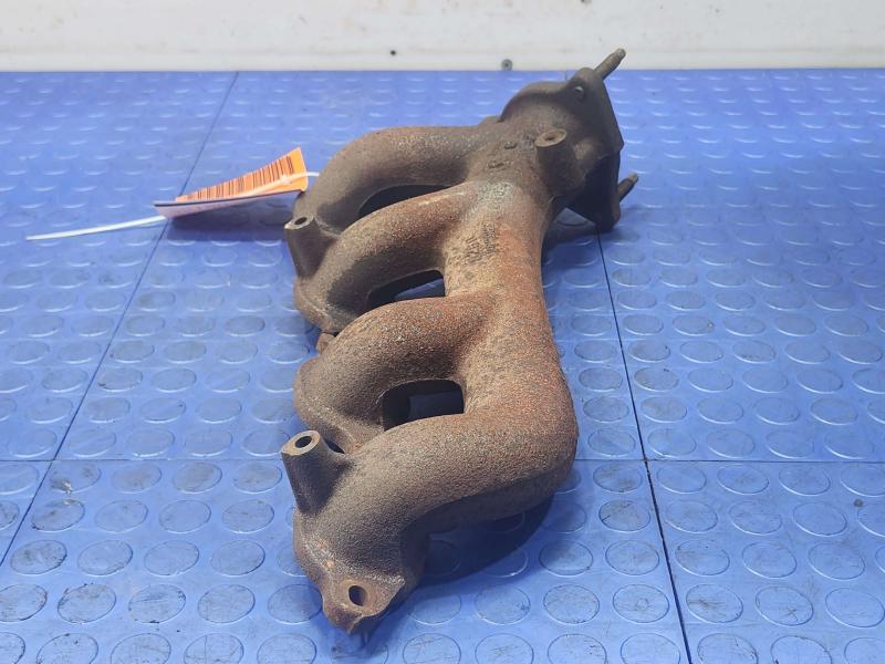2016 Chevrolet Silverado 1500 Exhaust Manifold