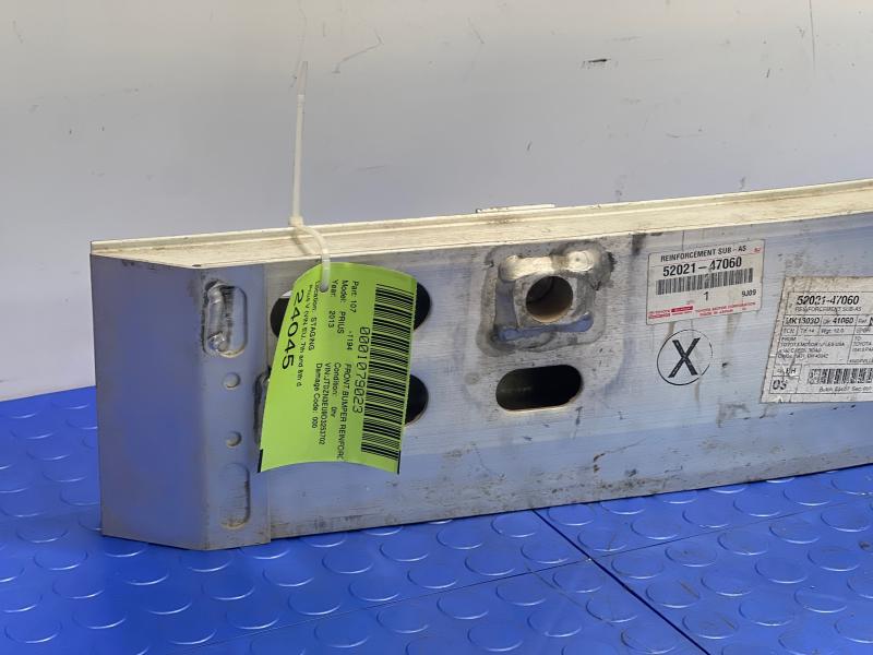 2013-2014 Toyota Prius V Front Bumper Impact Bar Reinforcement OEM 5202147060