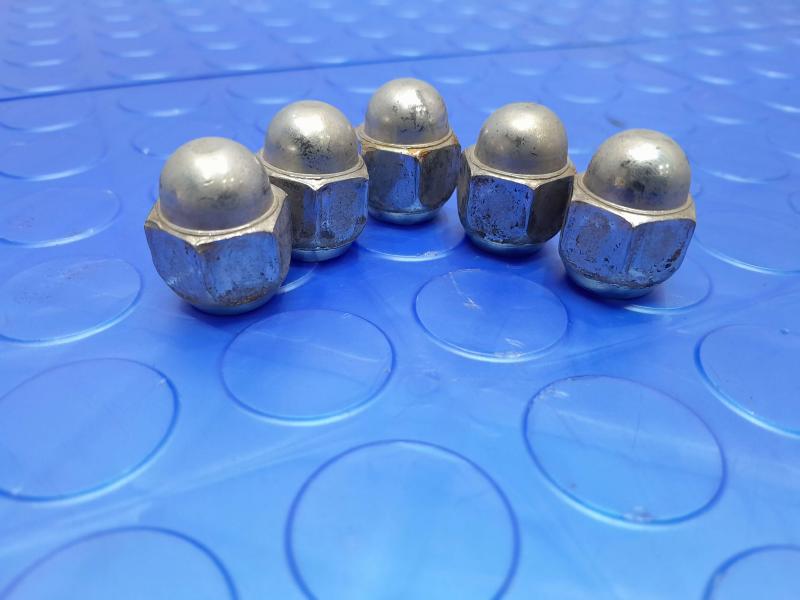 2016 Subaru Legacy Lug Nuts