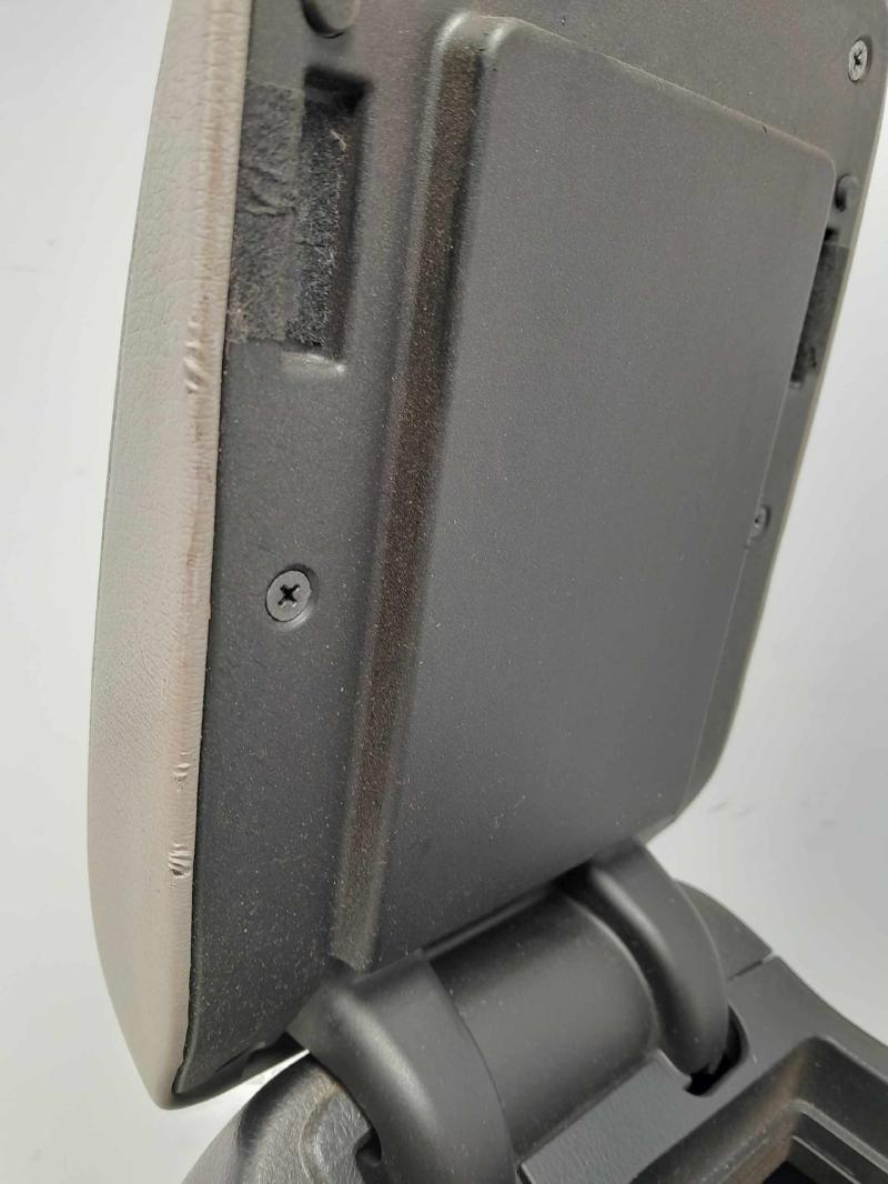 2014 Subaru Forester Front Console