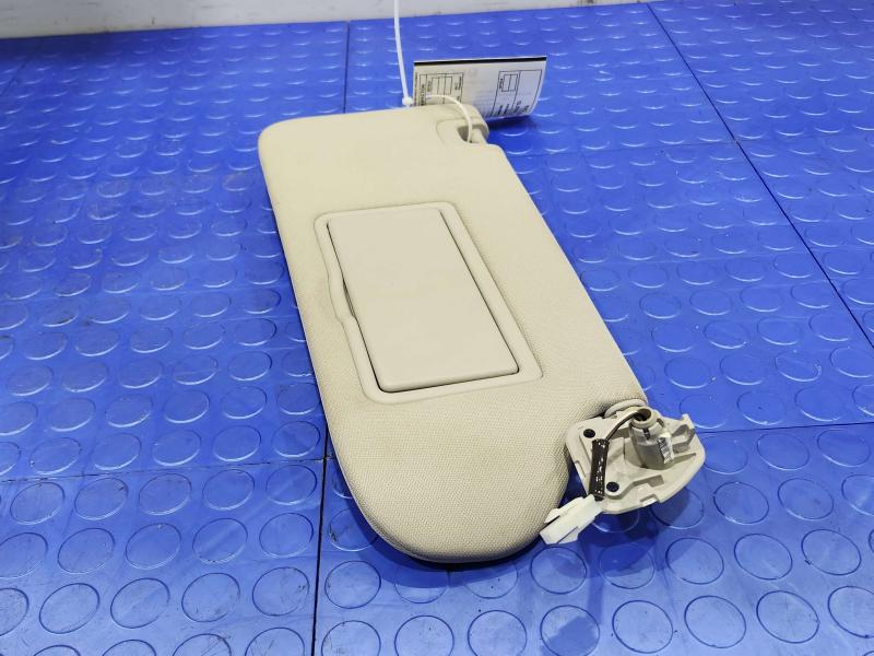 2015 Nissan Murano Sun Visor