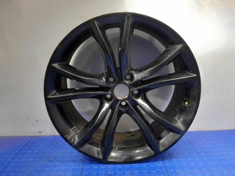 2016 Dodge Challenger Wheel