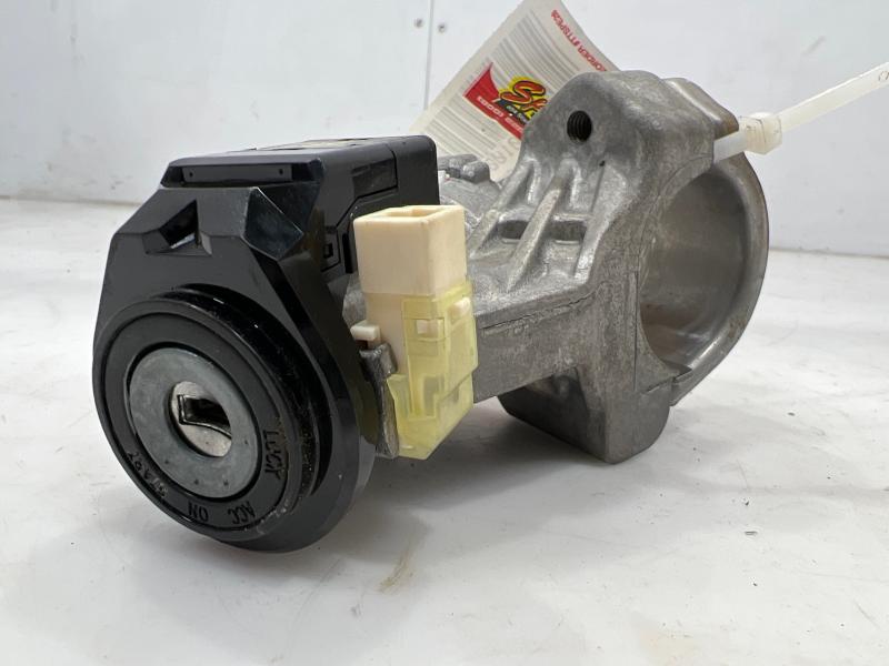 2012 - 2019 Toyota Prius C 1.5L Ignition Switch Assembly w/o Key OEM