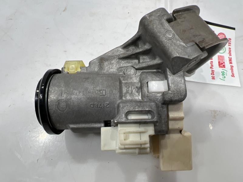 2012 - 2019 Toyota Prius C 1.5L Ignition Switch Assembly w/o Key OEM