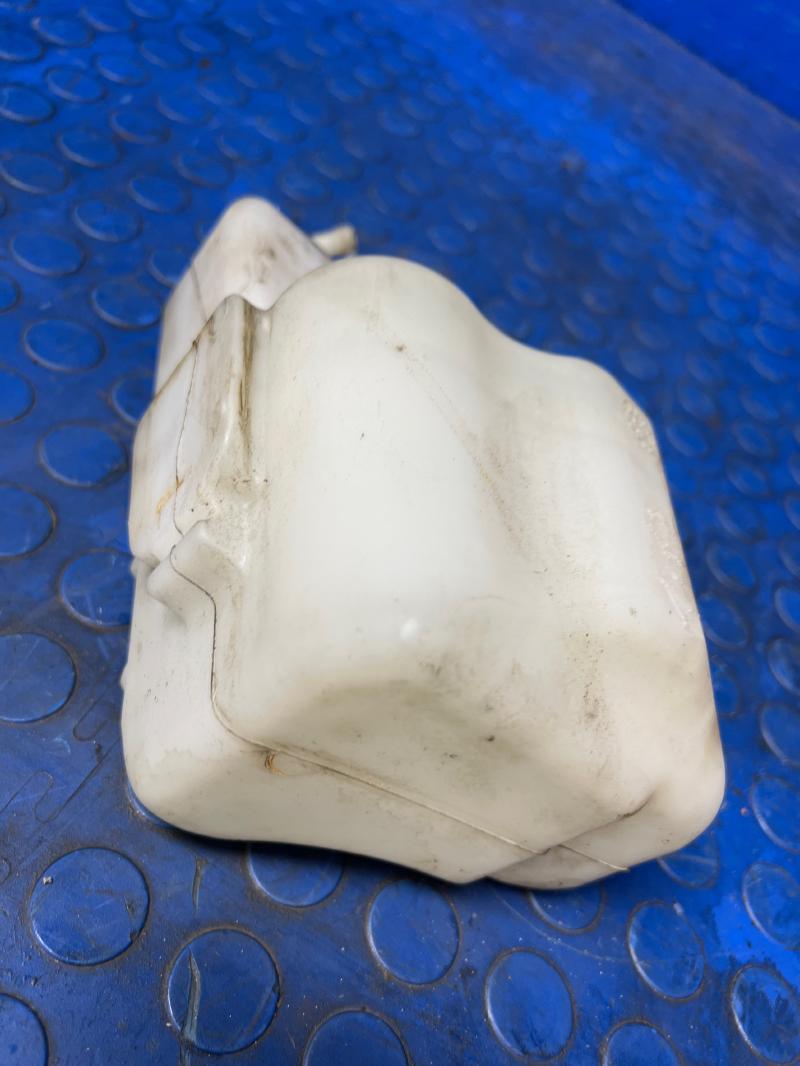 2003 2004 2005 Honda Pilot Coolant Overflow Reservoir OEM 19101PVFA01