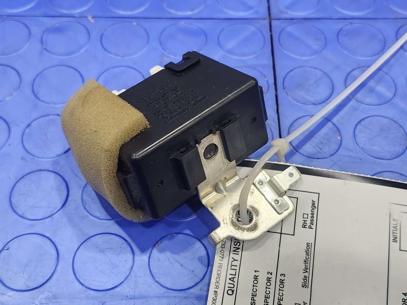 2006 Toyota 4Runner Chassis Brain Box