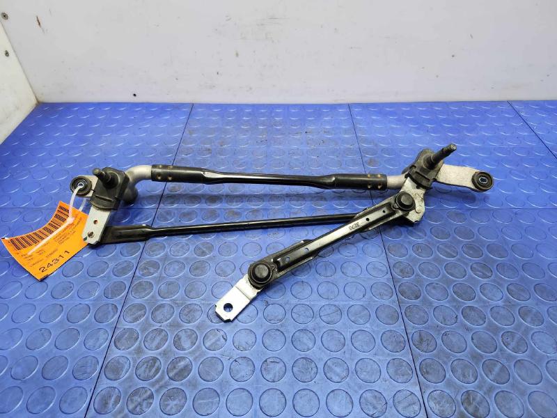 2017-2022 Kia Niro Windshield Wiper Linkage Transmission OEM 98120G5000