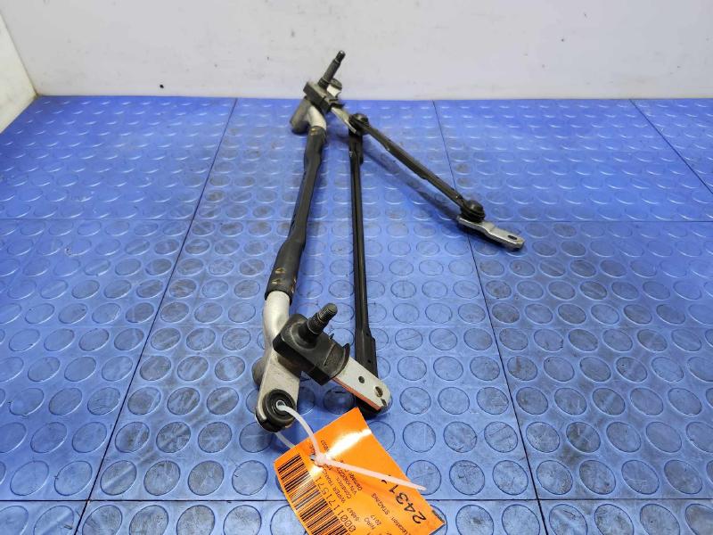 2017-2022 Kia Niro Windshield Wiper Linkage Transmission OEM 98120G5000