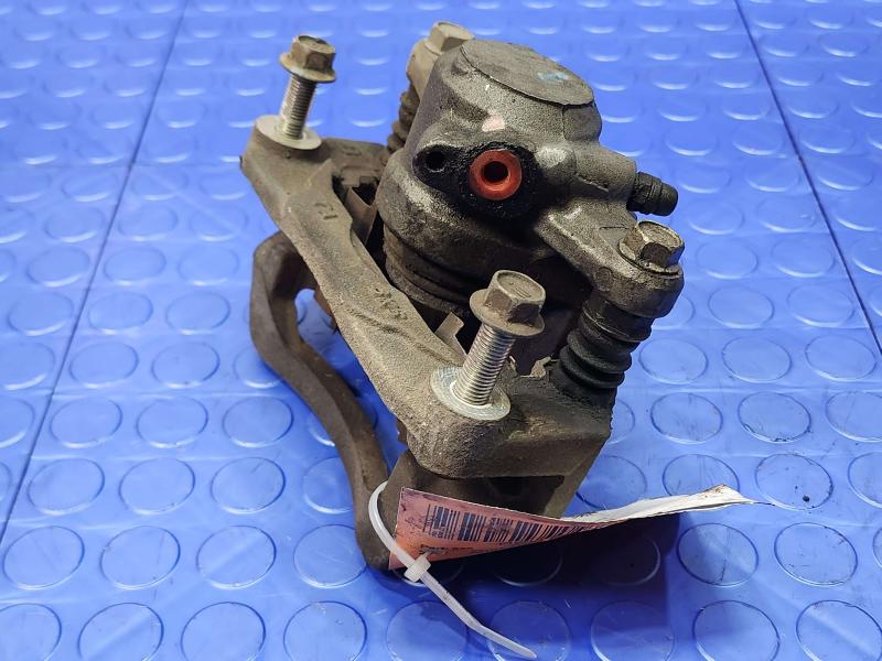 2014 Subaru Forester Caliper