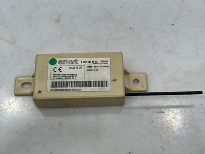 2008 - 2015 Smart Fortwo TPMS Tire Pressure Monitor Module OEM 0025408045