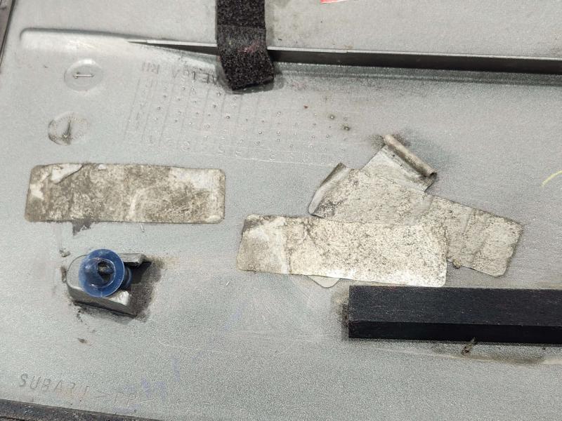 2003 Subaru Legacy Rear Door Moulding
