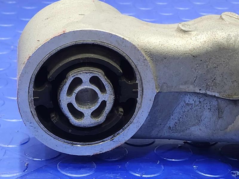 2019 Jaguar F-Pace Lower Control Arm Rr