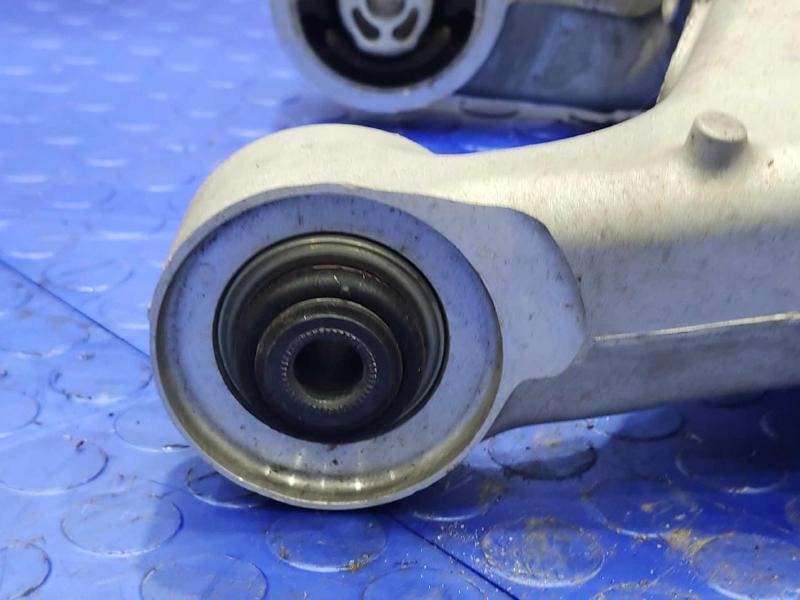 2019 Jaguar F-Pace Lower Control Arm Rr