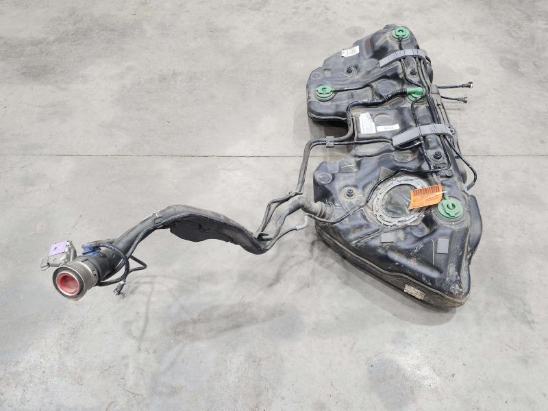 2017 Mercedes-Benz C300 W205 Sedan Fuel Tank Assembly Gas Tank OEM 2054707400