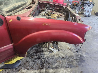 2005 Ford Explorer Fender