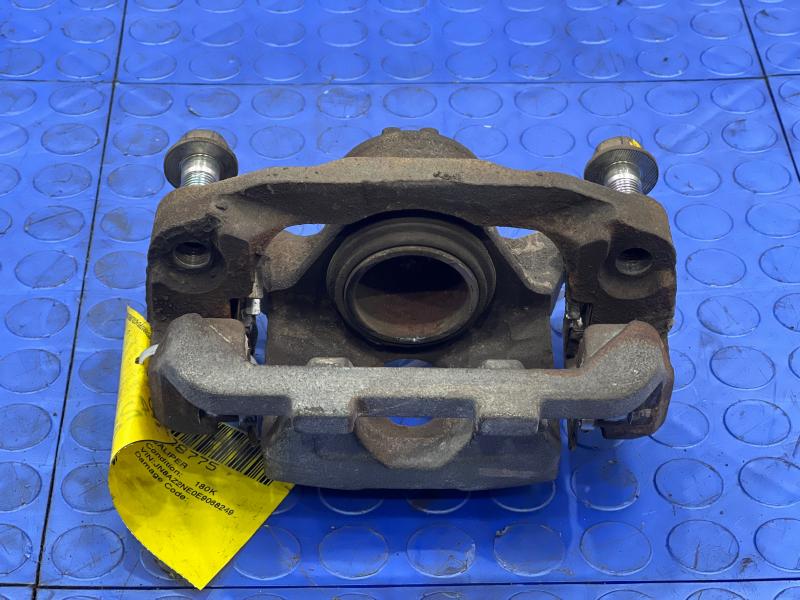2014 Infiniti QX80 Caliper