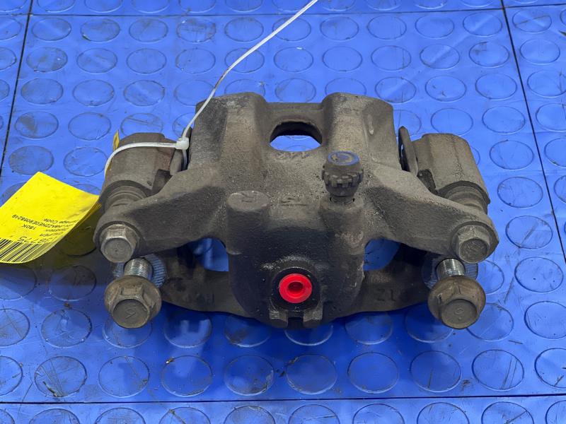2014 Infiniti QX80 Caliper