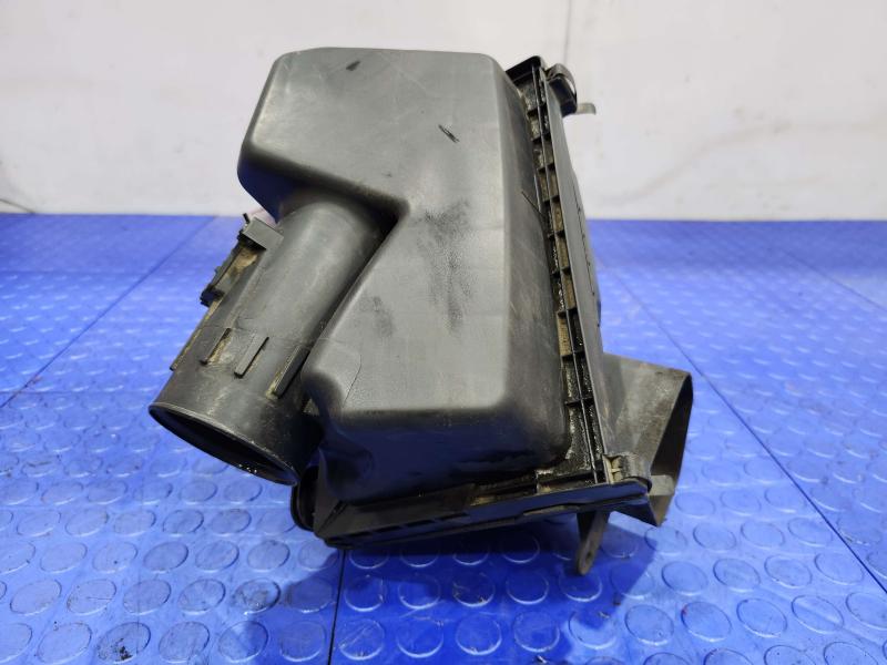 2013-2016 Nissan Pathfinder 3.5L OEM Engine Air Cleaner Box Assembly 165003JA0C