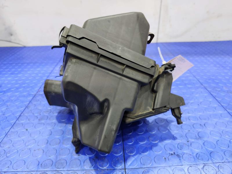 2013-2016 Nissan Pathfinder 3.5L OEM Engine Air Cleaner Box Assembly 165003JA0C