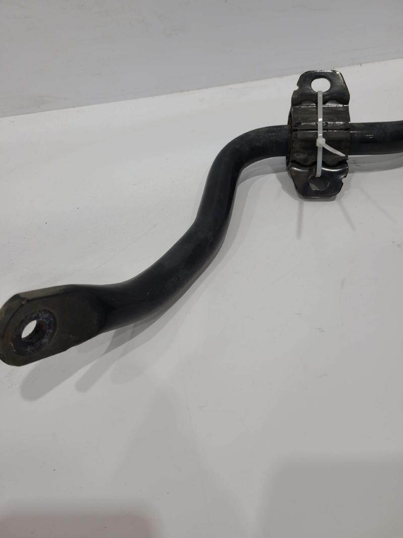 2015 Genesis Genesis Stabilizer Bar