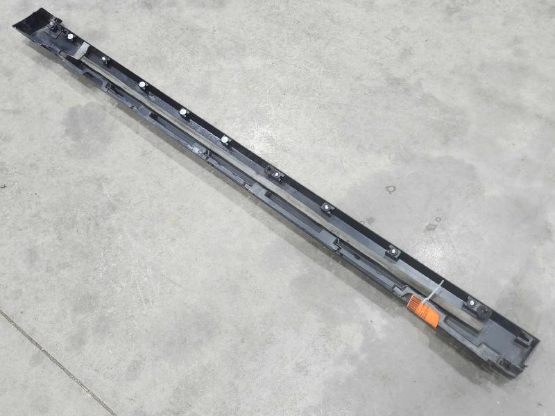 2019 Jaguar F-Pace Rocker Moulding