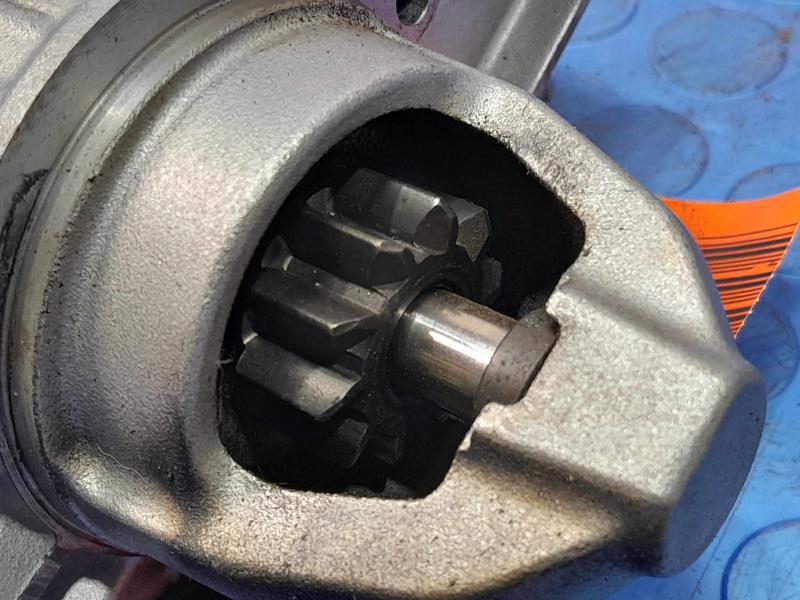 2015 Chrysler 200 Starter Motor