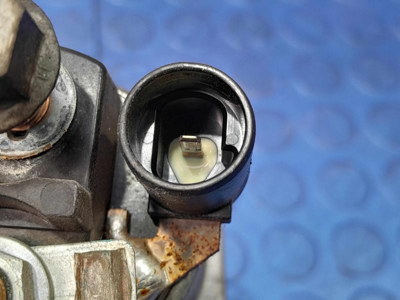 2015 Chrysler 200 Starter Motor