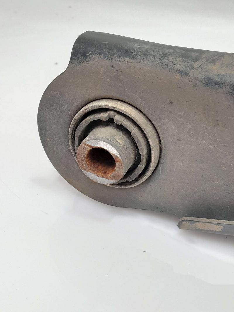 2017 Kia Niro Lower Control Arm Rr