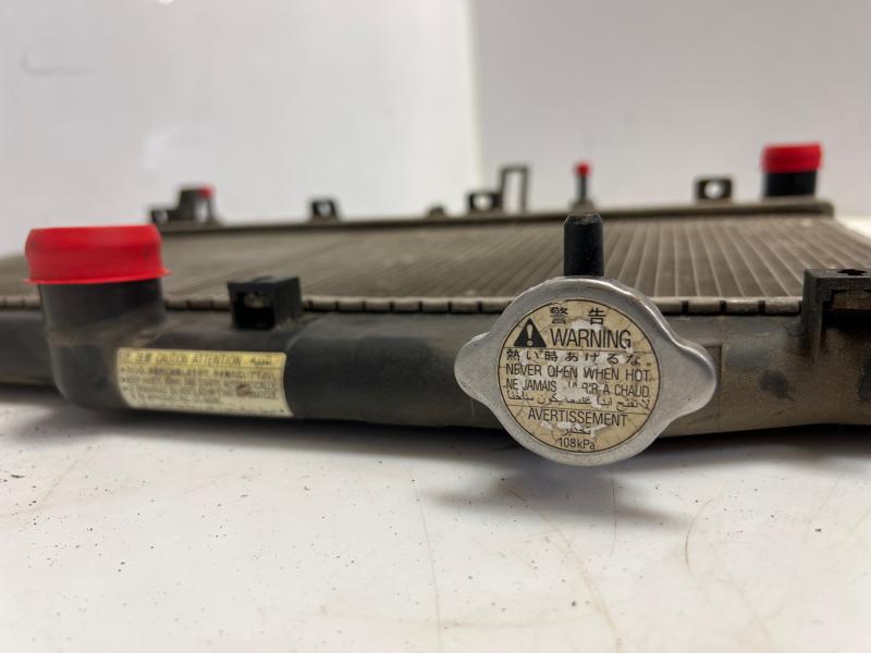 2005 Subaru Legacy Radiator