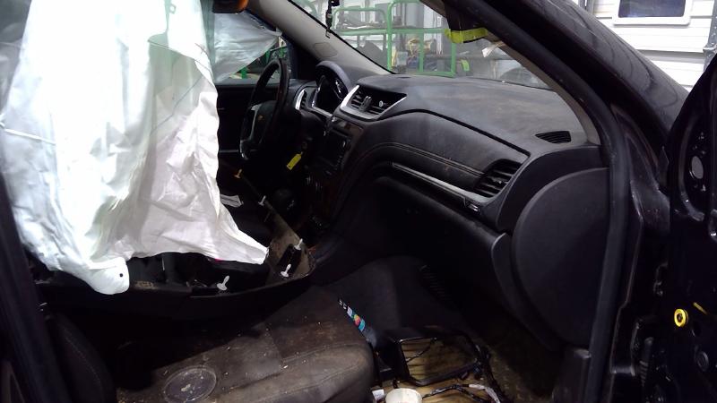 2013 Chevrolet Traverse Center Pillar