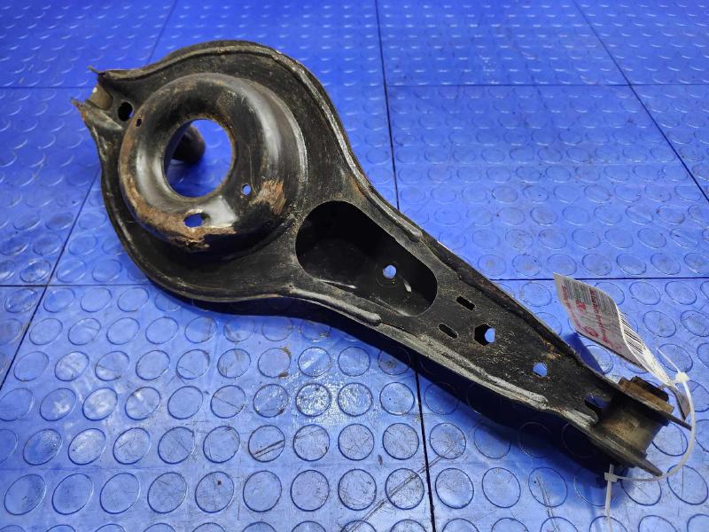 2012-2018 Ford Focus Rear Suspension Arm Left or Right Side OEM BV6Z5500C,LH