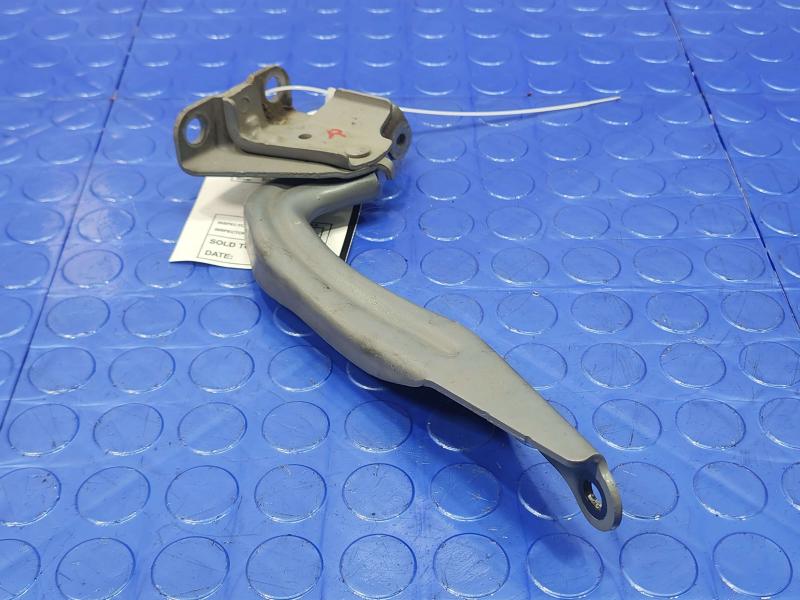 2014 Subaru Forester Hood Hinge