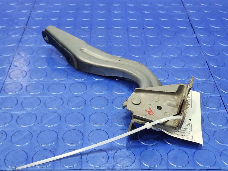 2014 Subaru Forester Hood Hinge
