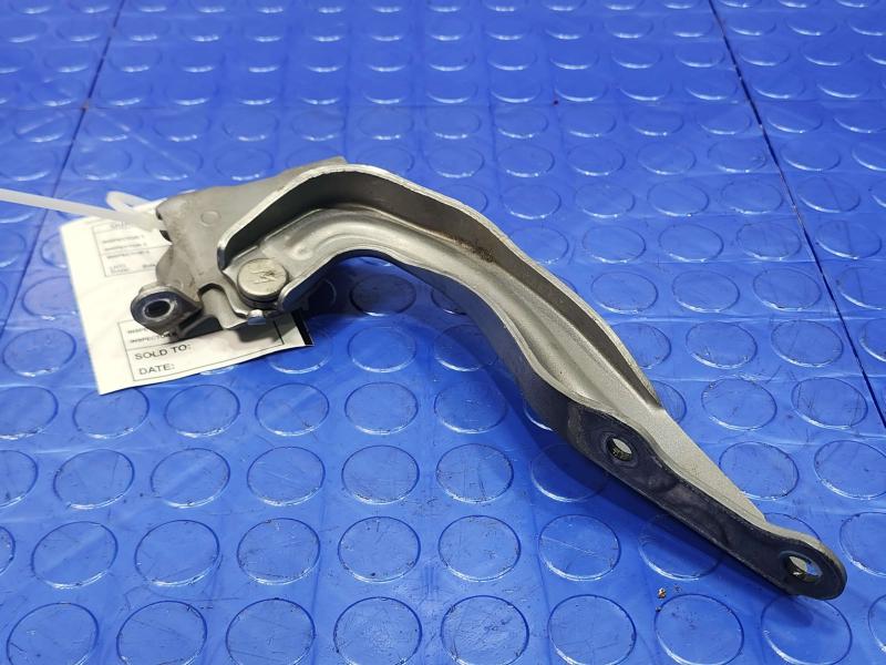 2014 Subaru Forester Hood Hinge