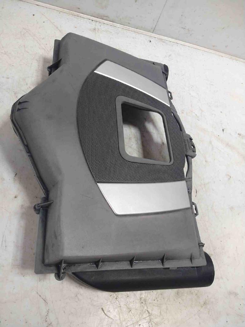 2006 Mercedes C-Class Air Cleaner
