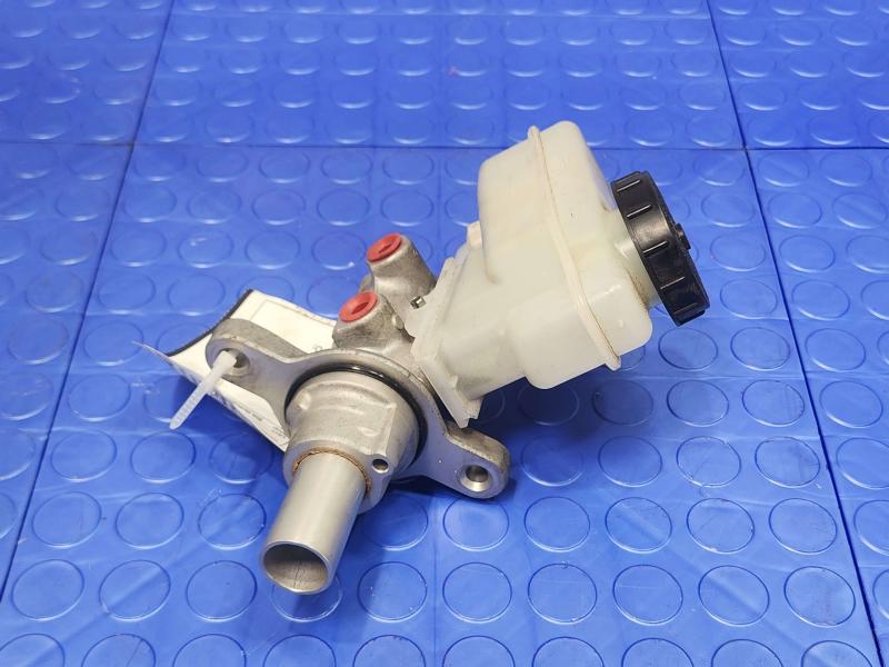 2013 Infiniti FX35 Master Cylinder