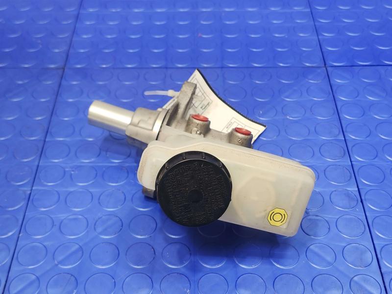 2013 Infiniti FX35 Master Cylinder