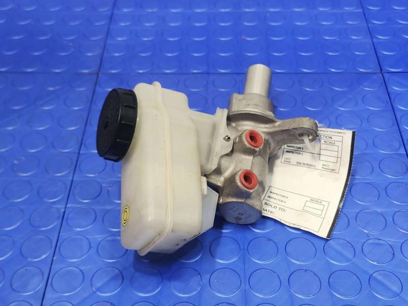 2013 Infiniti FX35 Master Cylinder