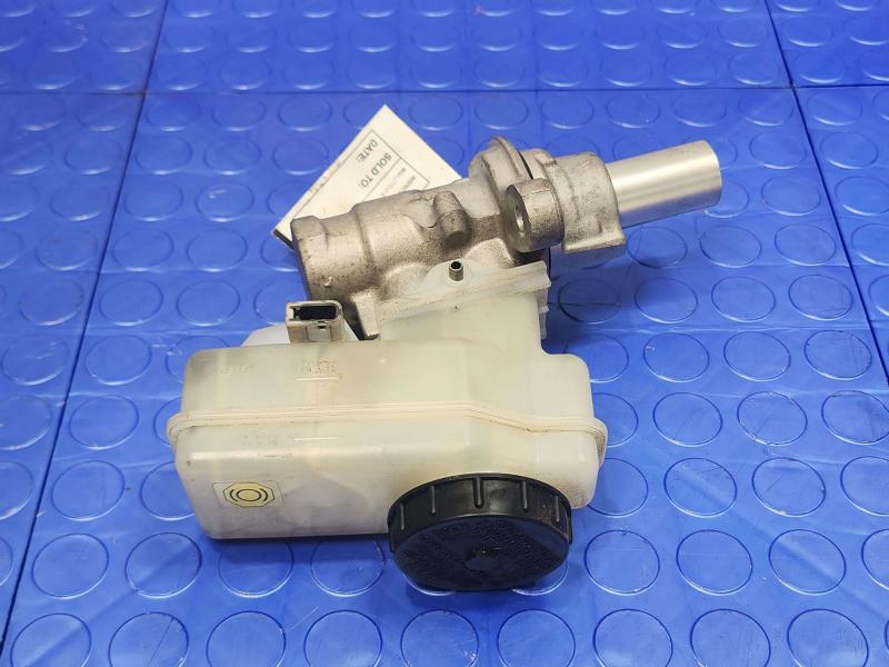 2013 Infiniti FX35 Master Cylinder