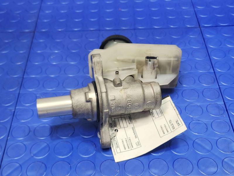 2013 Infiniti FX35 Master Cylinder