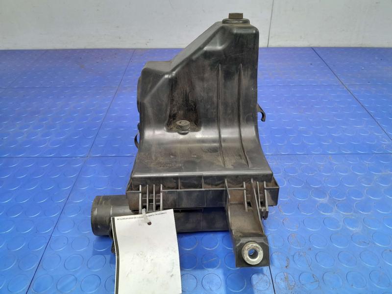 2010-2015 Toyota Prius 1.8L Air Cleaner Box Assembly Genuine OEM 1770037261