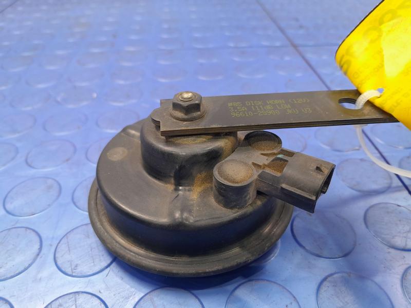 2014-2015 Hyundai Tucson Low Note Horn Assembly Genuine OEM 966102S900
