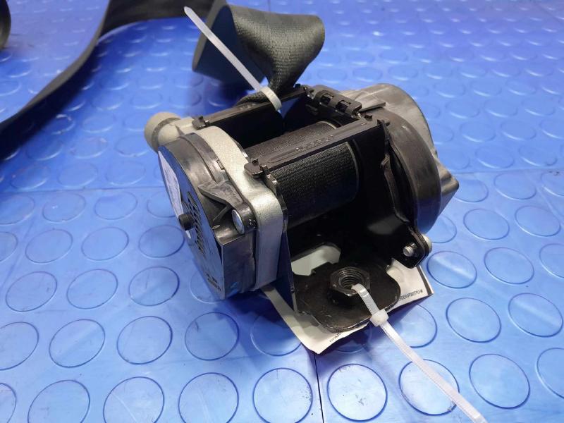 2016 Ford Escape Front Seat Belt