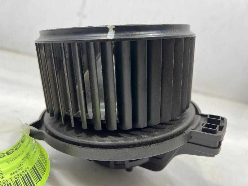 2012 - 2017 Hyundai Veloster Heater AC Blower Motor Assembly OEM 971112V000