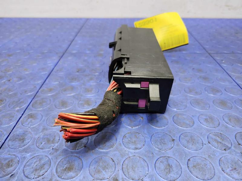 2013 Volkswagen Jetta Cabin Fuse Box