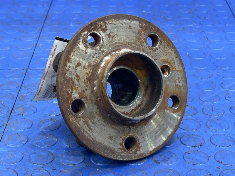 2016 MINI Cooper Hub