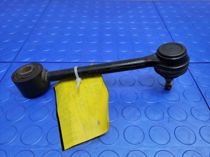 2013 Hyundai Santa Fe Lower Control Arm Rr