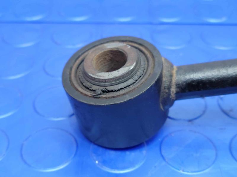 2013 Hyundai Santa Fe Lower Control Arm Rr
